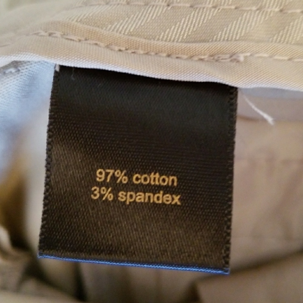 Outback Red/Limited shorts bundle - Picture 7 of 7